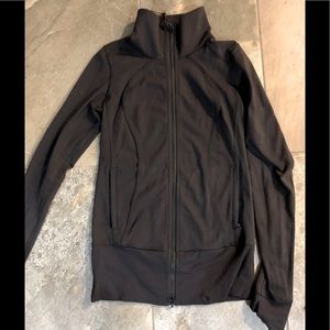 Lululemon longer zip up size 4